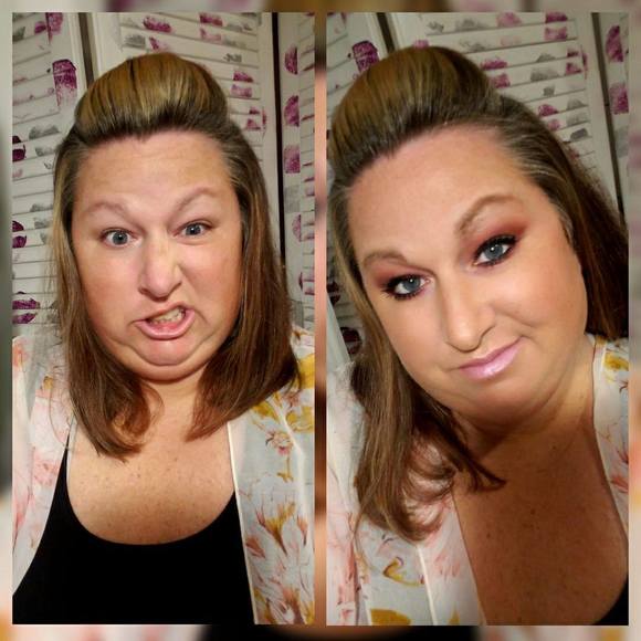 Meet your Posher, Brandy - Picture 1 of 1